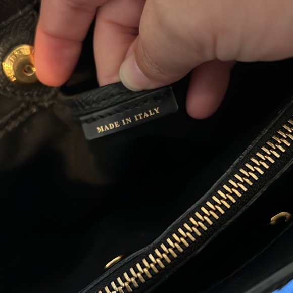 Burberry Medium Banner Graffiti Bag - Picture 7 of 15